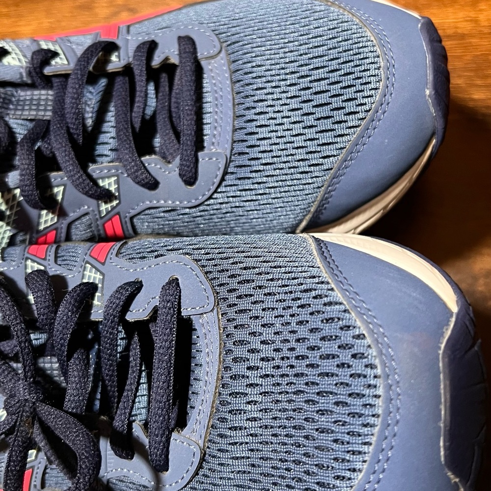 ASICS Gel-Contend 6 running shoe (blue and pink) GEL technology for cushioning. - Picture 9 of 16